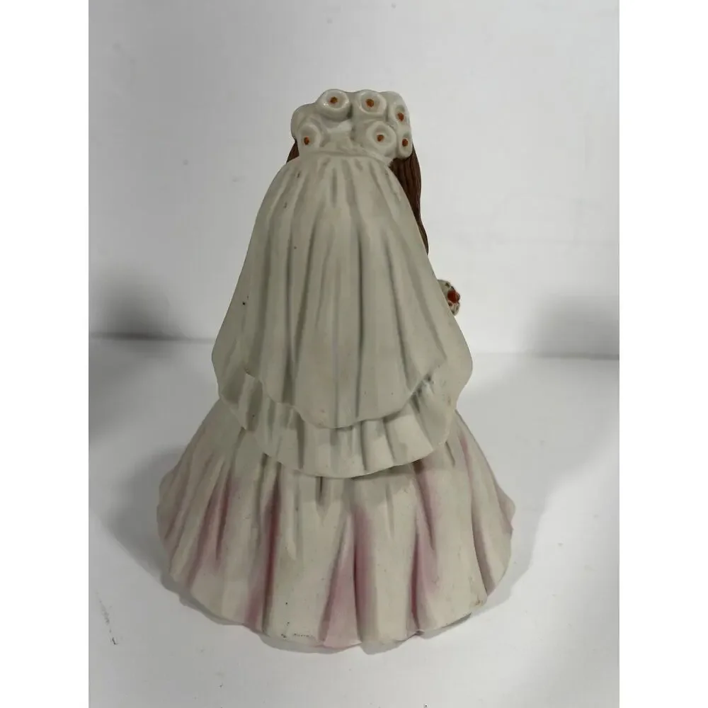 Vintage Ceramic‎ Bride Doll With Dress Veil And Flower Bouquet Music Box READ